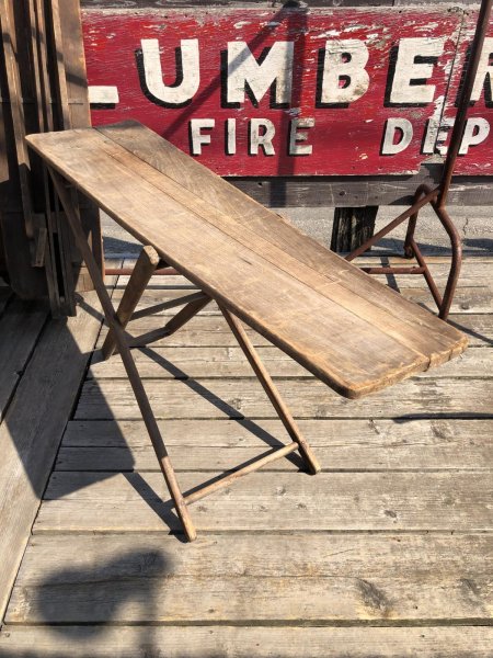 画像13: Vintage American Primitive Wooden Ironing Board Table (B460) (13)