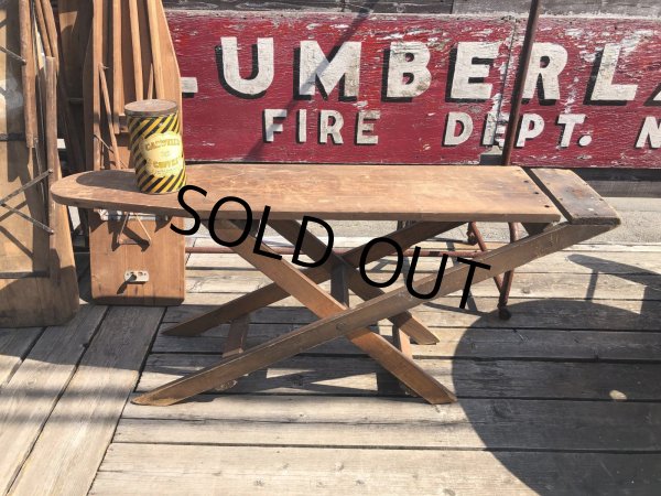 画像1: Vintage American Primitive Wooden Ironing Board Table (B459) (1)
