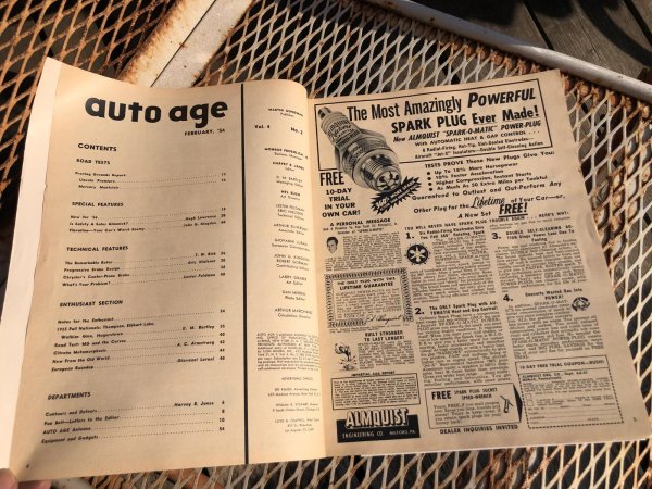 画像2: 50s Vintage Car Magazine Auto Age 1956 (B480) (2)
