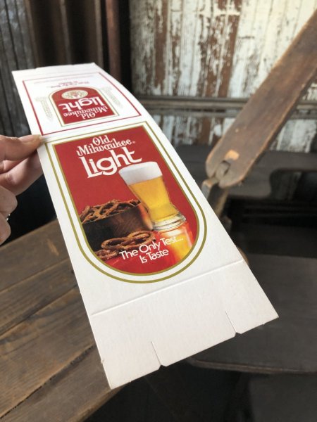 画像5: 〜80s Vintage Cardboard Sign Old Milwaukee Beer (R534) (5)