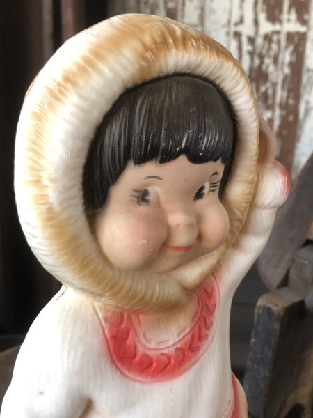 画像14: 60s Vintage Kimmie Eskimo Plastic Coin Bank (R545) (14)
