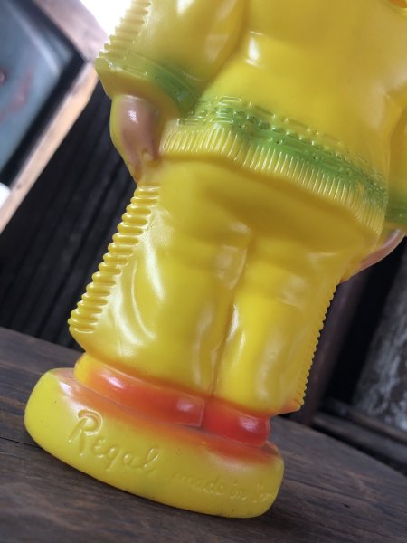 画像13: 60s Vintage Kimmie Native Plastic Coin Bank (R544) (13)
