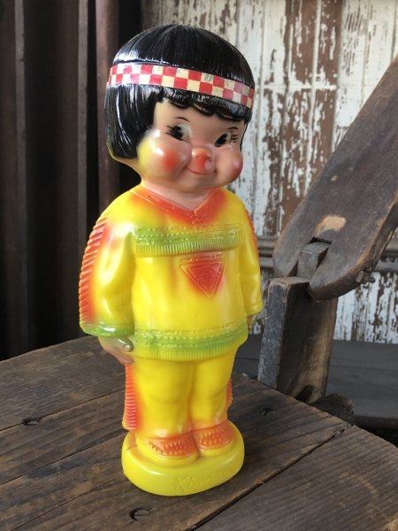 画像17: 60s Vintage Kimmie Native Plastic Coin Bank (R544) (17)