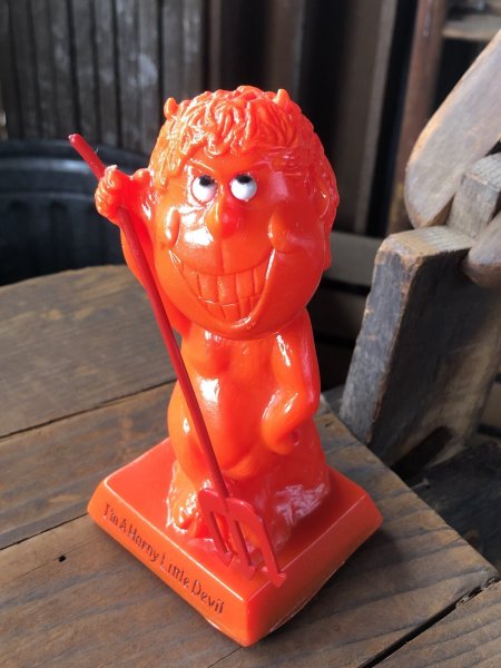 画像2: 70s Vintage Message Doll Red Devil " I'm a Horny Little Devil " (R562)  (2)