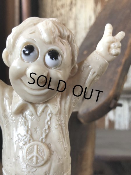 画像5: Vintage R&W BERRIES Co " PEACE " Hippie Grinning Figurine Message Doll (R567)  (5)