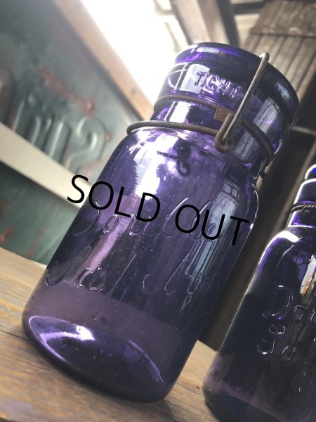 画像8: 10s Era Antique Purple Glass Jar (R573) (8)