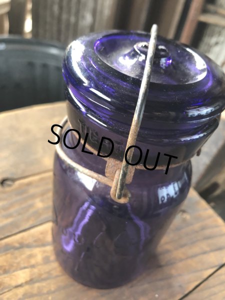 画像5: 10s Era Antique Purple Glass Jar (R573) (5)