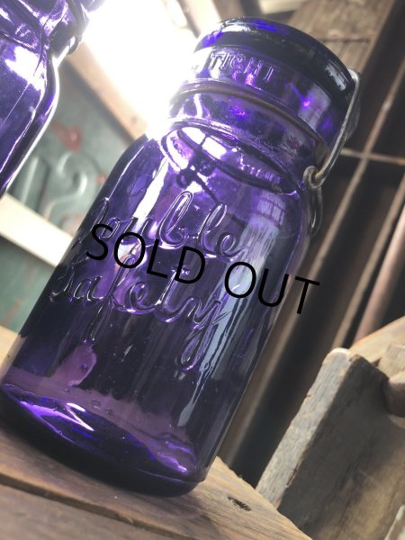 画像6: 10s Era Antique Purple Glass Jar (R572) (6)