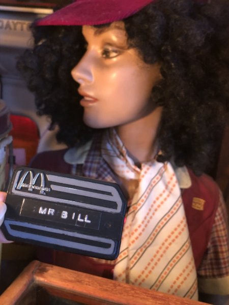 画像1: Vintage Fast Food Restaurant Employee Crew Name Tag Badge " McDonald's MR BILL "(R577) (1)