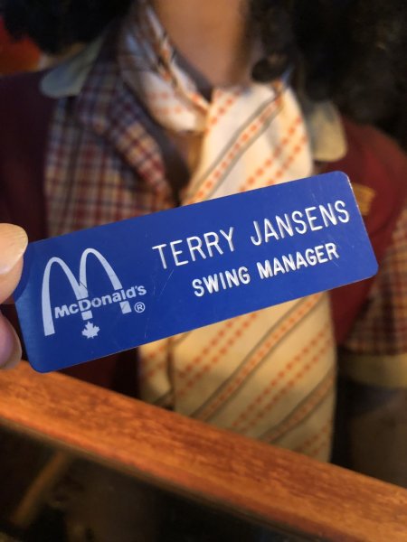 画像1: Vintage Fast Food Restaurant Employee Crew Name Tag Badge " McDonald's SWING MANAGER "(R574) (1)