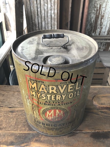 画像6: Vintage Motor Gas Oil 5 Gallon Can MARVEL MYSTERY (R585)  (6)