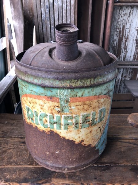 画像8: Vintage Motor Gas Oil 5 Gallon Can RICHFIELD (R588)  (8)