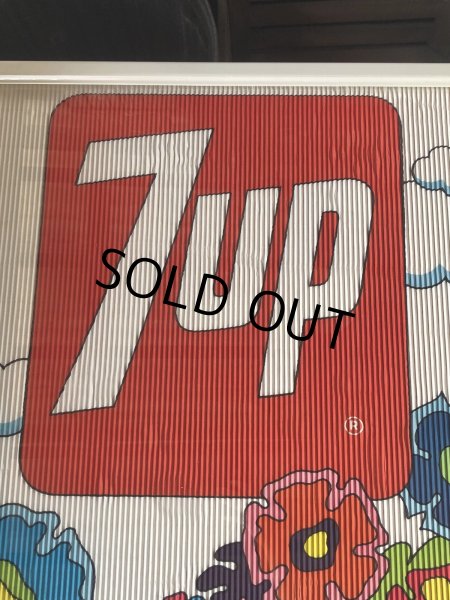 画像15: Vintage 7UP Soda Peter Max Floral Cardboard Store Sign w/Frame (R609) (15)