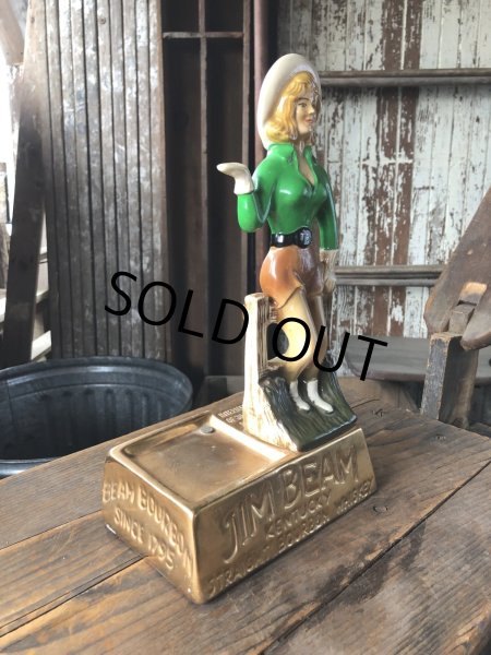 画像2: 70s Vintage Advertising JIM BEAM Bourbon Whiskey Cowgirl Counter Display Statue (R613) (2)