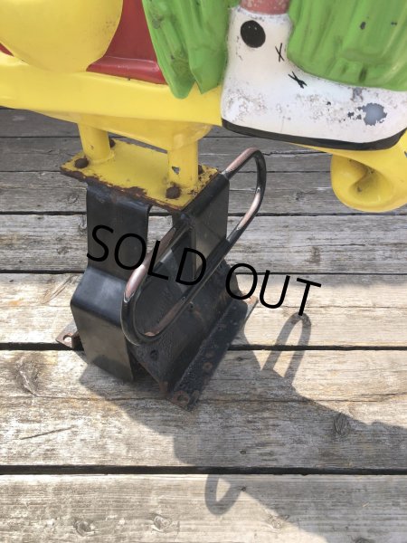 画像3: 70s Vintage McDonald's Fry Guys Playground Ride-On (R632) (3)