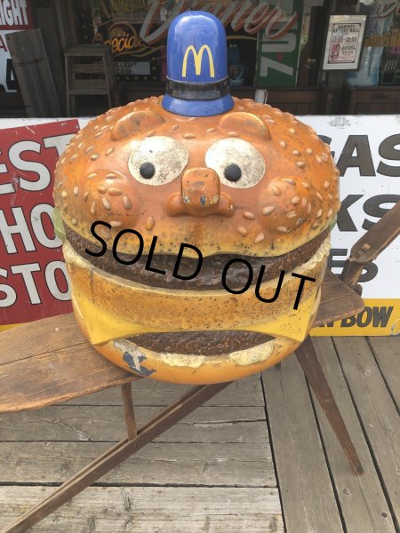 画像1: 70s Vintage Mcdonald's Playland Officer Big Mac Head Statue Huge (R633) (1)