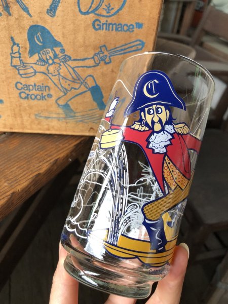 画像6: 70s Vintage Glass McDonaland Action Series Captain Crook (R657) (6)