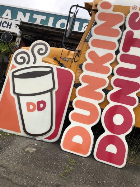 画像26: 【店舗引き取り限定】 Vintage Advertising Dunkin' Donuts Store Display Sign Huge!!! (R659) (26)