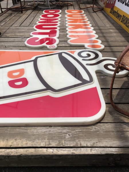画像17: 【店舗引き取り限定】 Vintage Advertising Dunkin' Donuts Store Display Sign Huge!!! (R659) (17)