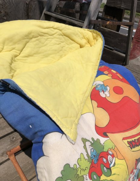画像2: 80s Vintage Smurfs Sleeping Bag (R707) (2)