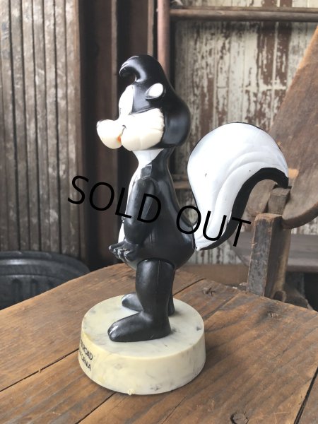 画像2: 70s Vintage R.Dakin Goofy Grams Figure Looney Tunes Pepe Le Pew (R732)  (2)