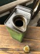 画像11: 20s Antique WAKEFIELD Castrol Motor Oil Can (R751) (11)