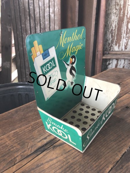 画像2: 50s Vintage KOOL Cigarettes Advertising Willie the Penguin Match Book Holder (R784) (2)