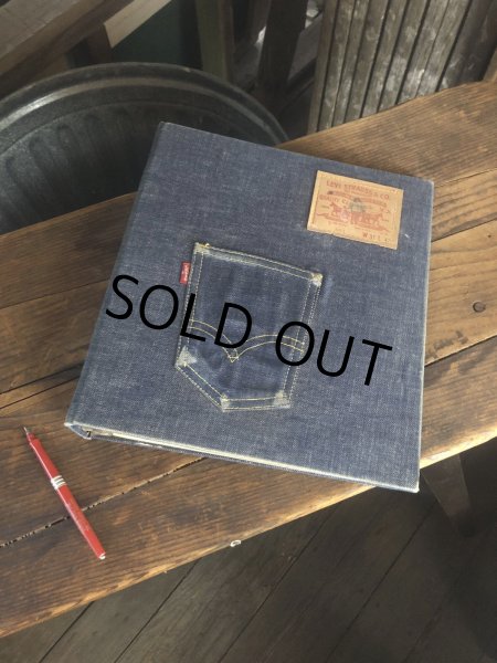 画像1: 70s Vintage LEVI'S Advertising Binder (R802) (1)