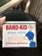 画像11: Vintage Johnson & Johnson Band-Aid Can sheer strips (R821) (11)