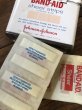 画像4: Vintage Johnson & Johnson Band-Aid Can sheer strips (R821) (4)