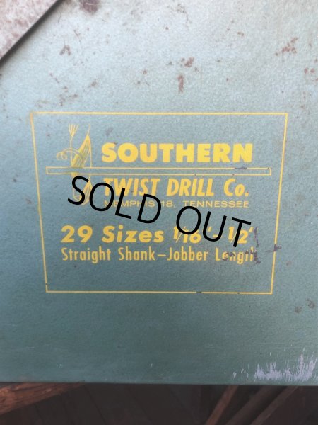 画像27: Vintage Southern Twist Drill Co. Advertising Hardware Store Display Cabinet (R840) (27)