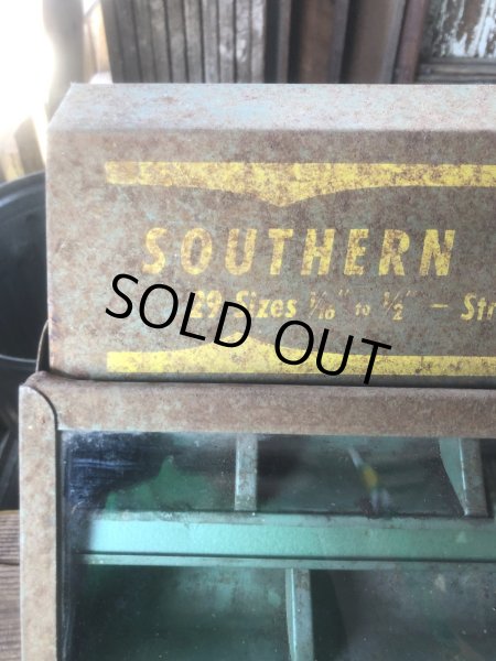 画像14: Vintage Southern Twist Drill Co. Advertising Hardware Store Display Cabinet (R840) (14)