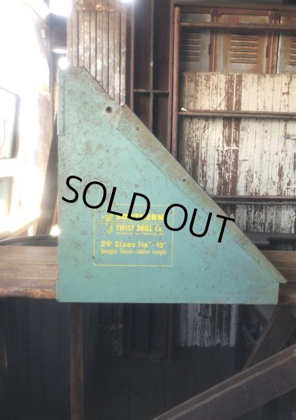 画像26: Vintage Southern Twist Drill Co. Advertising Hardware Store Display Cabinet (R840) (26)