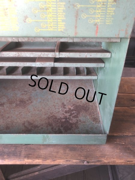 画像31: Vintage Southern Twist Drill Co. Advertising Hardware Store Display Cabinet (R840) (31)