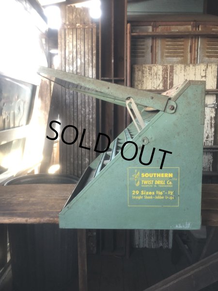 画像10: Vintage Southern Twist Drill Co. Advertising Hardware Store Display Cabinet (R840) (10)