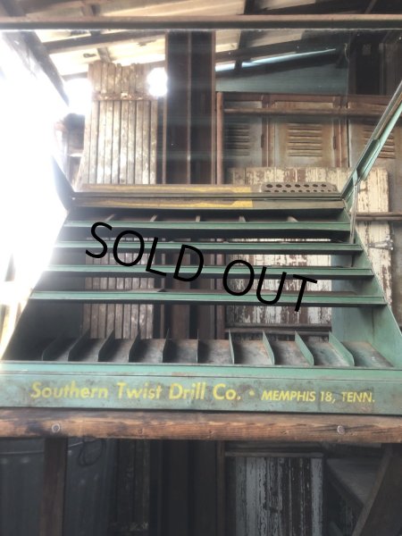 画像19: Vintage Southern Twist Drill Co. Advertising Hardware Store Display Cabinet (R840) (19)