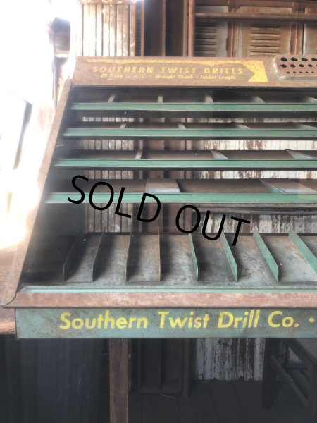 画像32: Vintage Southern Twist Drill Co. Advertising Hardware Store Display Cabinet (R840) (32)