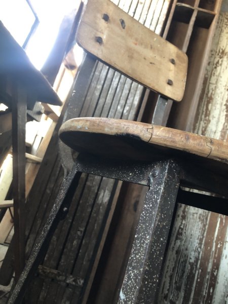 画像15: Vintage Industrial Stool Chair 1550 (R845) (15)