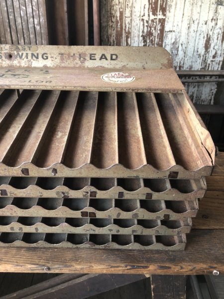 画像22: Vintage Coats & Clark's Mercerized Sewing Thread Store Display Rack (R853) (22)