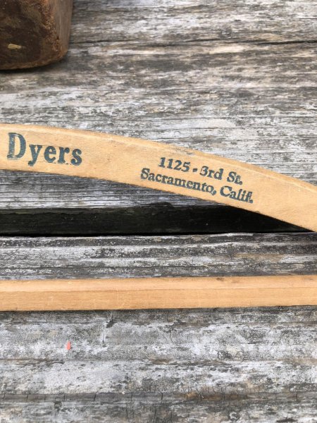 画像4: Vintage USA Advertising Wood Hanger Tokyo Cleaners & Dyers(R854) (4)
