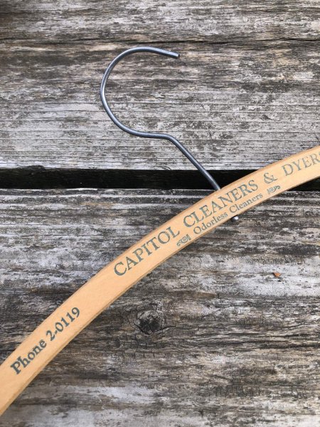 画像3: Vintage USA Advertising Wood Hanger CAPITOL CLEANERS &DYERS (R874) (3)