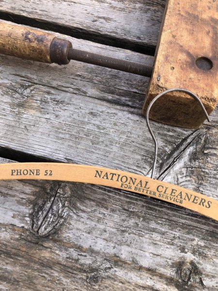 画像3: Vintage USA Advertising Wood Hanger NATIONAL CLEANERS (R872) (3)