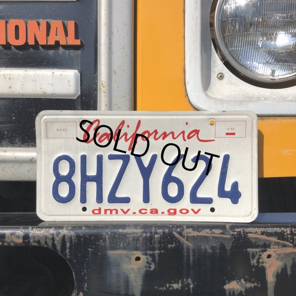 画像1: Original USA California License Plate 8HZY624 (R915) (1)