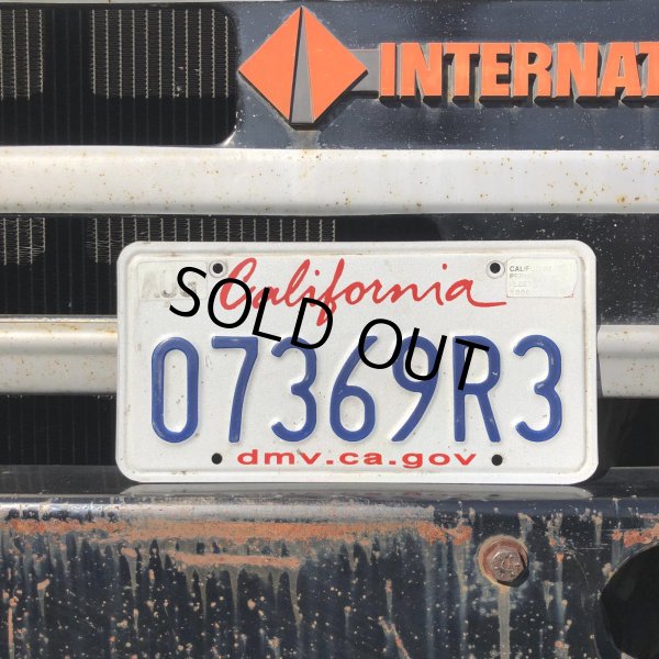画像1: Original USA California License Plate 07369R3 (R922) (1)