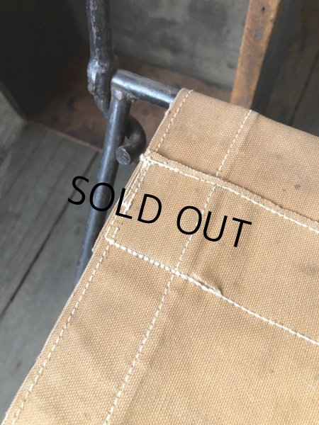 画像17: Vintage Metal Canvas Folding Camp Chair (R930) (17)