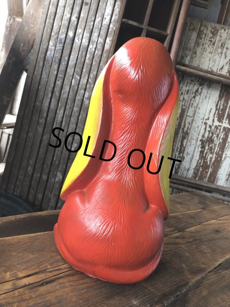 画像4: 70s Vintage NY Vinyl Plastic Dog Bank Basset hound Red (R956)  (4)