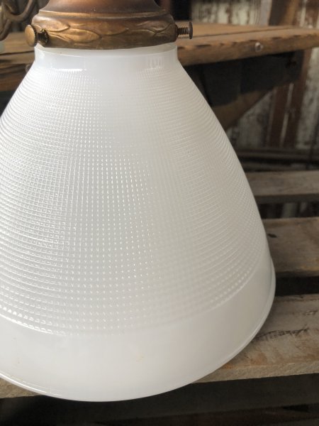 画像4: Vintage U.S.A. Milk Glass Globe Pendant Hanging Lamp (A002) (4)