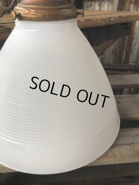 画像4: Vintage U.S.A. Milk Glass Globe Pendant Hanging Lamp (A002) (4)