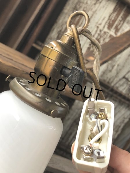 画像5: Vintage U.S.A. Milk Glass Globe Pendant Hanging Lamp (A004) (5)