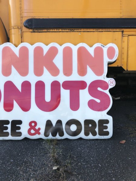 画像4: 【店舗引き取り限定】 Original Vintage Dunkin' Donuts Advertising Store Display COFFEE & MORE Sign (A019) (4)